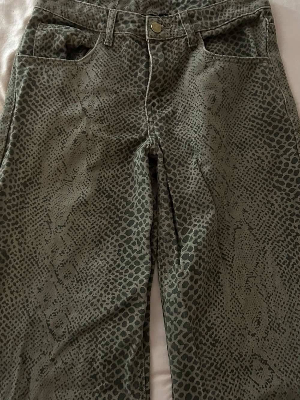 Windsor Olive Green Snake-Print Women’s Jeans
